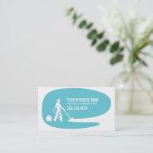 Le nettoyage moderne entretient le modèle de carte (Debout devant)