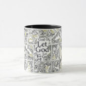 Le noir cassé mais non brisé a rempli tasse de (Centre)