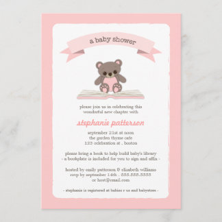 Le nounours rose apportent une invitation de baby