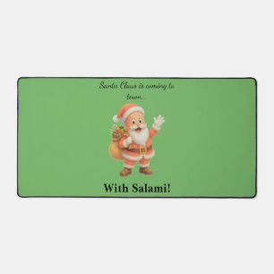 Le Père Noël arrive en ville.. Avec du Salami !