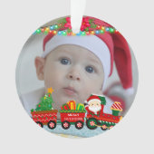 Le Père Noël en train de recevoir des cadeaux et u (devant)