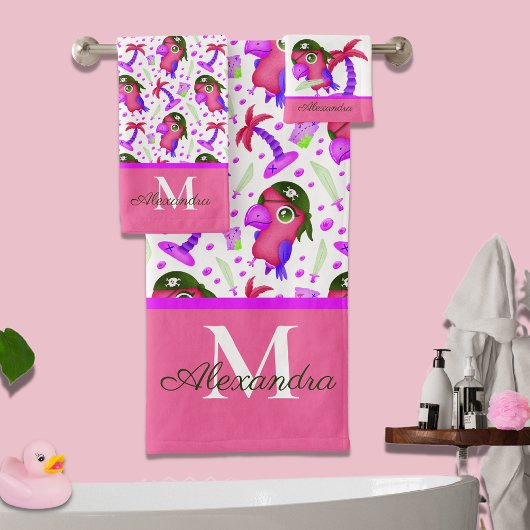 Le perroquet de pirate rose marine de l'enfant