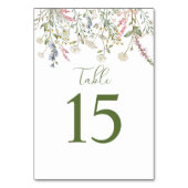 Le petit fleur sauvage est sur le chemin Cartes (Par défaut)