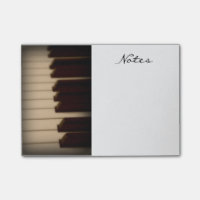 Le piano verrouille des notes de post-it