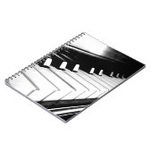 Le piano verrouille le carnet (Côté gauche)