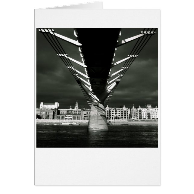 Le pont du millénaire (Devant)