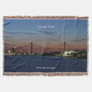 Le pont Talmadge jette une couverture