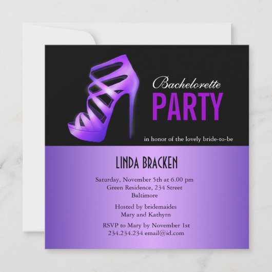 Le pourpre fascinant pompe la carte noire de (Devant)