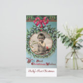 LE PREMIER MODÈLE PHOTO DE LA COURONNE DE NOËL DE  (Debout devant)