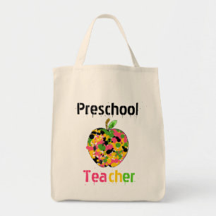 Le professeur préscolaire Apple mettent en sac