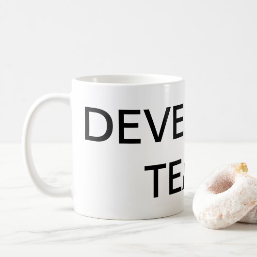 Le promoteur déchire la tasse (Avec donut)