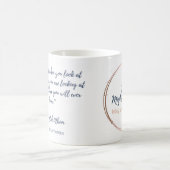 Le ~ puissant Mitch Albom de tasse de femmes (Centre)