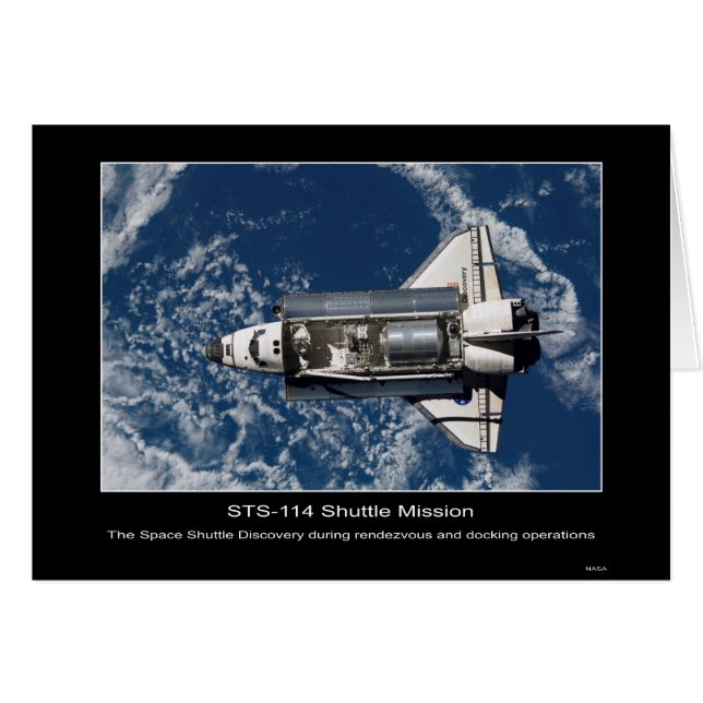 Le rendez-vous de la navette spatiale Discovery et (Devant horizontal)