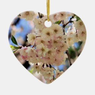 Le ressort sensible se développe ornement de fleur