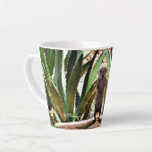"Le Roi" Écureuil Terrestre Latte Mug (Angle gauche)