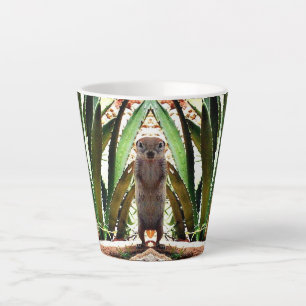 "Le Roi" Écureuil Terrestre Latte Mug
