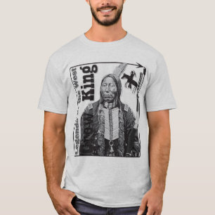 Le Roi Kȟaŋǧí Yátapi Deluxe T-Shirt de cornei