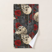 Le secret de Raven. Illustration gothique sombre e (Serviette à main)