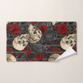 Le secret de Raven. Illustration gothique sombre e (Serviette à main)