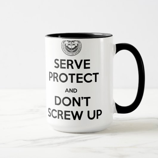 Le service bleu novice et protègent la tasse (Droite)