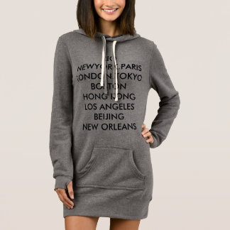 Le sweat - shirt à capuche de voyageur par Basri