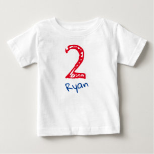 Le T-shirt bébé pour le deuxième anniversaire