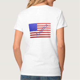 Le T-shirt de la femme de bannière étoilée