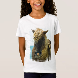 Le T-shirt de la fille de mustang