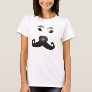 Le T-shirt de "moustache de chien" de MDD