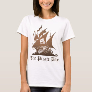 Le T-shirt des femmes de baie de pirate