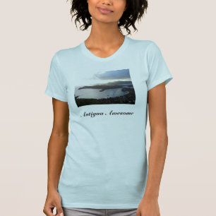 Le T-shirt des jolies de l'Antigua d'île femmes de
