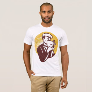 Le T-shirt vintage des hommes de cameraman