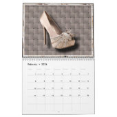 Le talon haut chausse le calendrier 2014 de mode (Feb 2026)