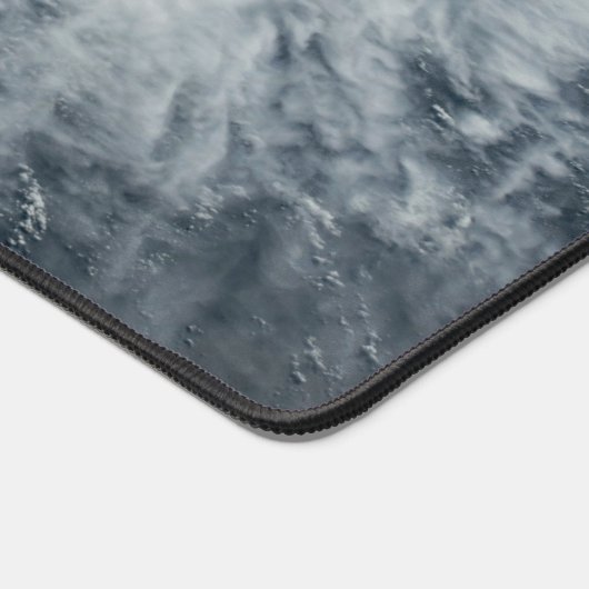 Le typhon Hinnamnor. (Coin)