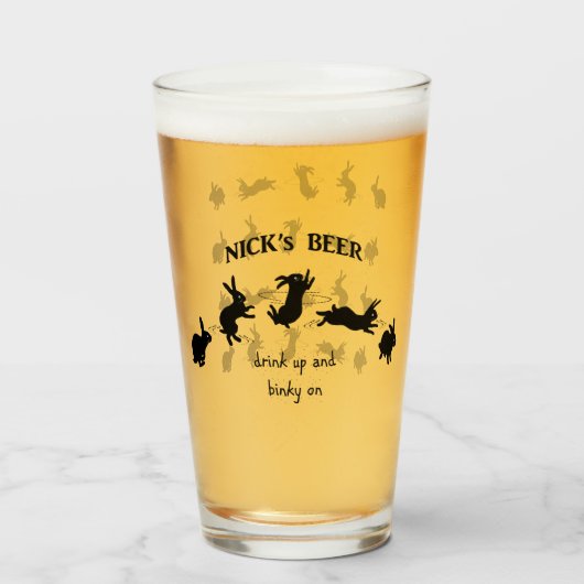 Le verre de bière de Nick (Devant (rempli))