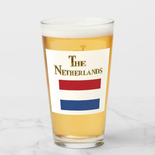 LE VERRE DE LA BIÈRE DE PAYS-BAS (Devant (rempli))