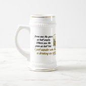 Le verre est à moitié plein ? Stein et tasses (Gauche)