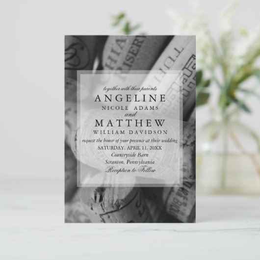 Le vin bouche des invitations de mariage (Debout devant)