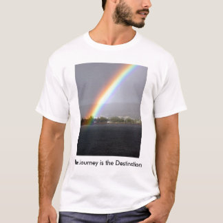 Le voyage est le T-shirt de destination