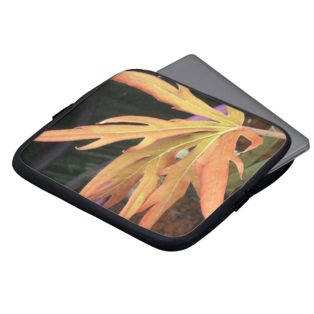 Leaf Study 2 Laptop Sleeve (Voorkant top)