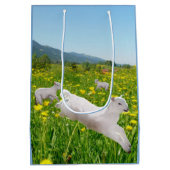 Leaping Lamb Pasen Medium Cadeauzakje (Achterkant)