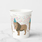 Leden van Oerwouden die partij zijn Papieren Bekers (Links)