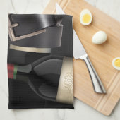 Lederen riem en wijnfles 2025 Kalender Theedoek (Quarter Fold)