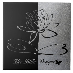 Lee Hiller Designs Logo Accenten Zwart & RVS Tegeltje