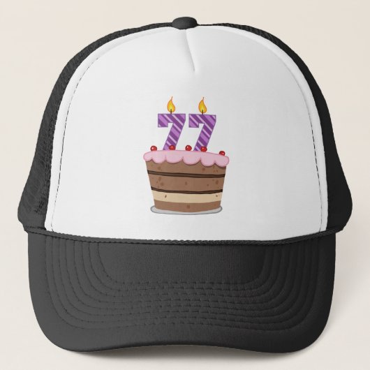 Leeftijd 77 op de Birthday Cake Trucker Pet (Voorkant)