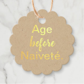 Leeftijd voor Naivete Folie Favor Tag