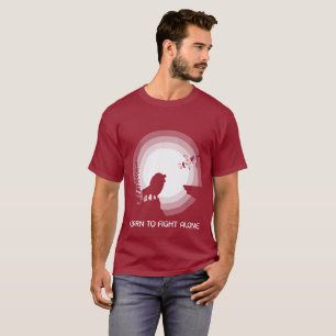 Leer alleen te vechten – Leeuw onder maanlicht T-shirt