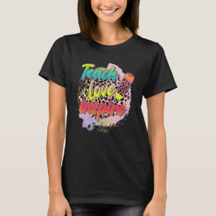 Leer liefde inspireren potlood regenboog terug naa t-shirt