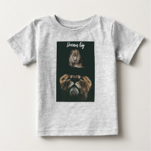 "Leeuw met Cub Dream Big Little One Baby T-Shirt"