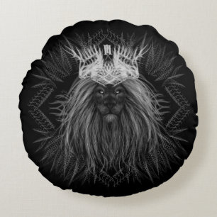 Leeuw met kroonmonogram rondreizend piloot rond kussen